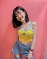 妖豔小船馬看一眼就心醉 嫵媚身影一覽無遺