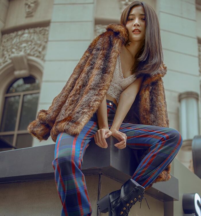 纖waist 細腿黃金proportional 甜美笑容讓網友戀愛感爆棚 13th image