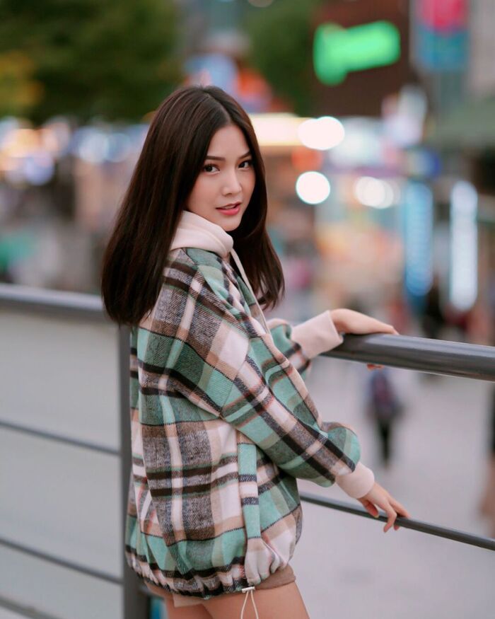 纖waist 細腿黃金proportional 甜美笑容讓網友戀愛感爆棚 2th image