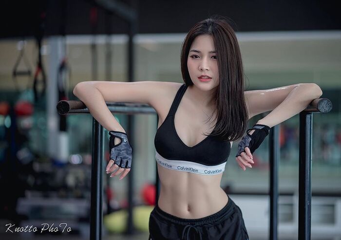 纖waist 細腿黃金proportional 甜美笑容讓網友戀愛感爆棚 20th image