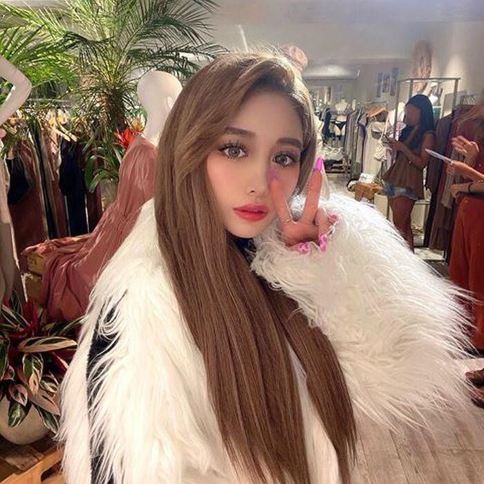 Oura Ona 清純妹寬衣解帶 不科學身材全exposure 光 17th image