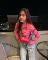 Beautiful breasts, beautiful back, sucking eyes, and all fields 豐腴豪奶chest type 唯美引人遐想