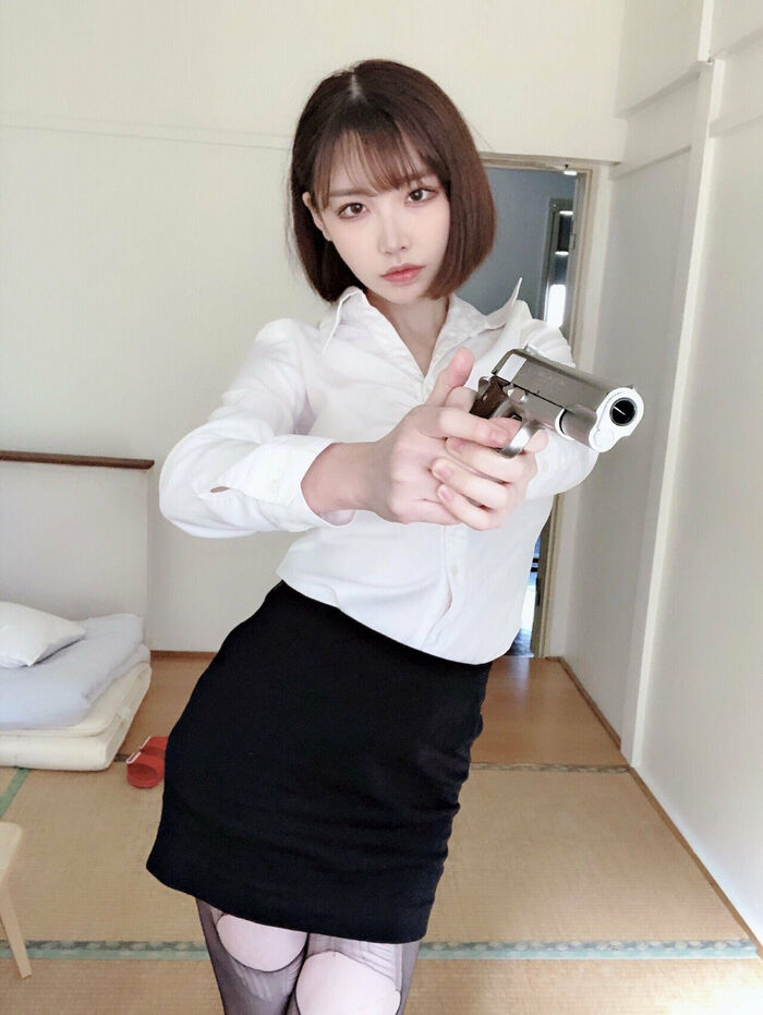 百變性感尤物 Eimi Fukada 21th image