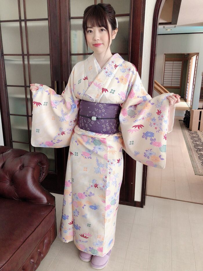 神級美乳AV女優 水卜さくら 3th image