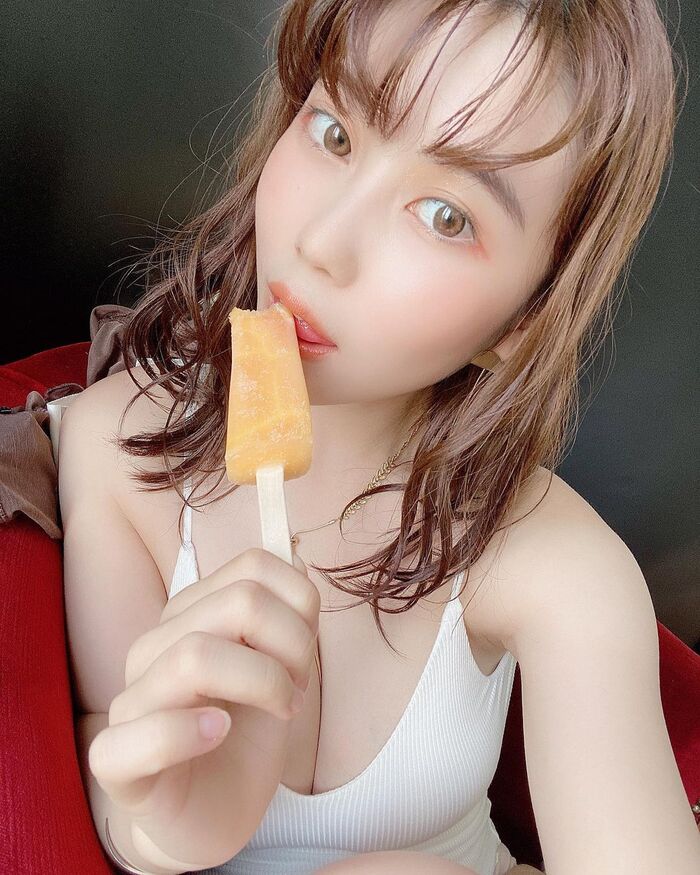 'J-Class Divine Milk' Rigid Architectural Beauty Iori Io New Generation Big Idol 8th image