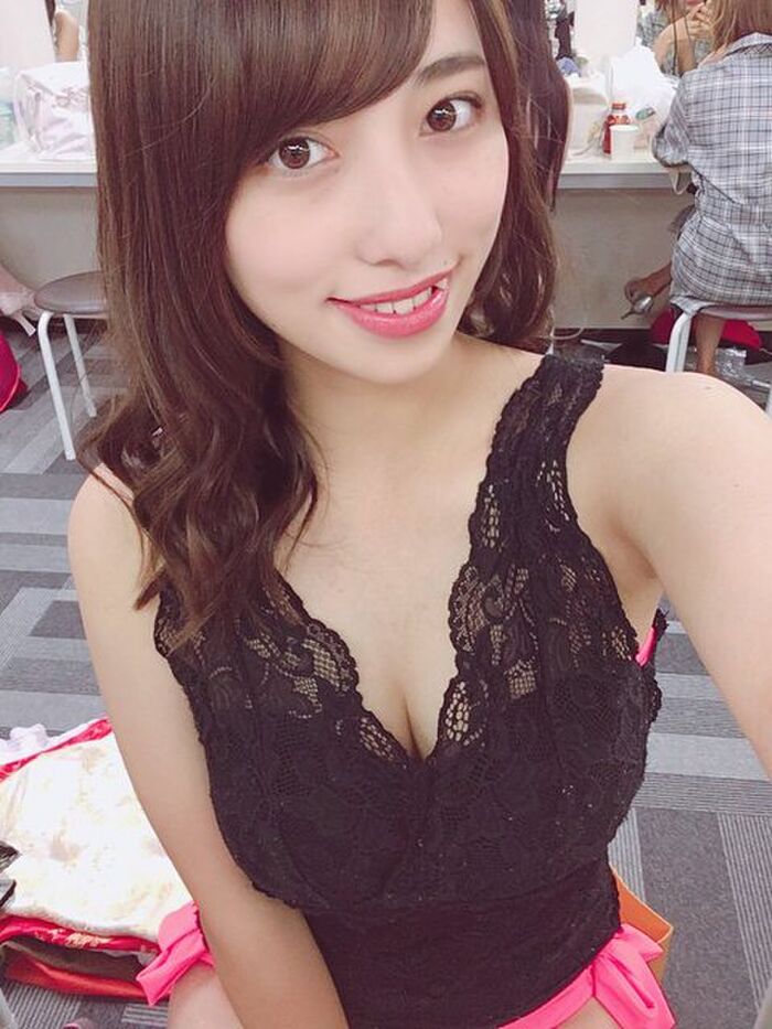 Active Duty University Student高梨瑞樹穿這樣更新推特怎麼受得了 29th image