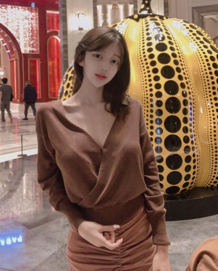 Liberation 清純甜美酥chest half-dew 凹凸有致身軀一覽無遺 3th image
