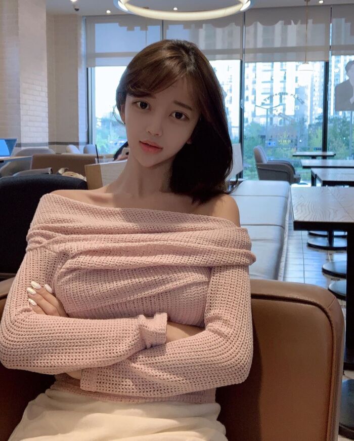 Liberation 清純甜美酥chest half-dew 凹凸有致身軀一覽無遺 6th image