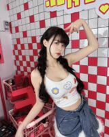 實況正妹「Vivi林芝衣」臉蛋魅惑太強大！身材更是有料 (10P)
