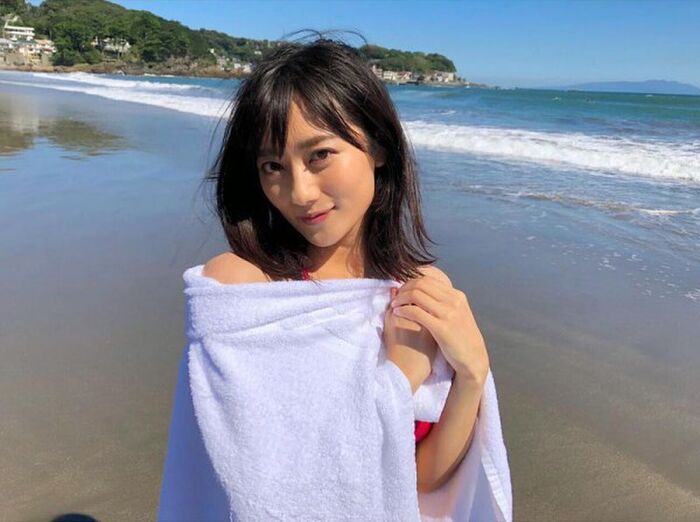 Kazusa Kuyama, Kazusa Kuyama, played by Police Sentai Patranger 3, is small in the snowy open-air bath ... 10th image