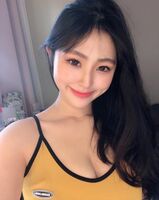 誘人甜美韓妹 白嫩美臀形狀飽滿 抓起來一定很舒服~