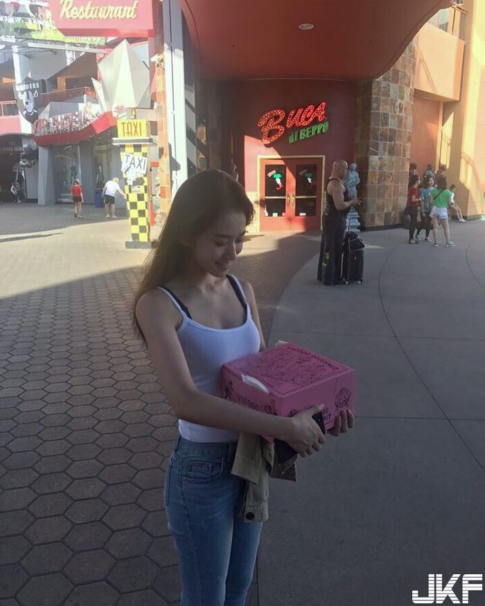 熱愛走遍世界的韓國美女 願意帶著我嗎? 9th image