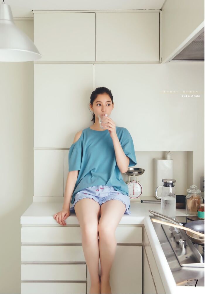 Yuko Araki 新木優子, Shonen Magazine 2019 No.30 (少年雑誌 2019年30號) 9th image