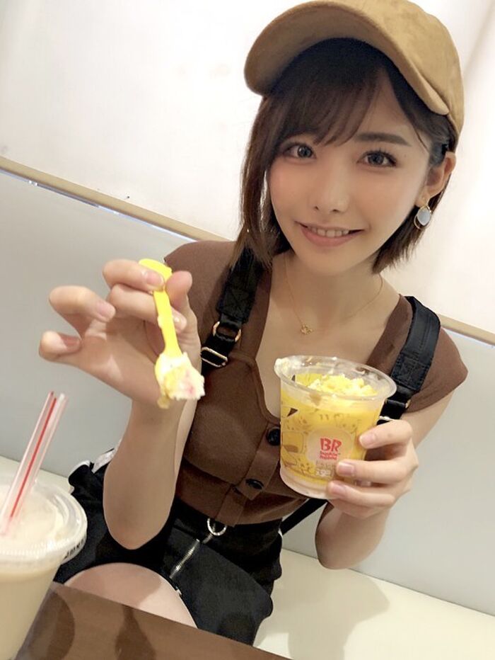 Eimi Fukada Off-Shot Statue 13th image