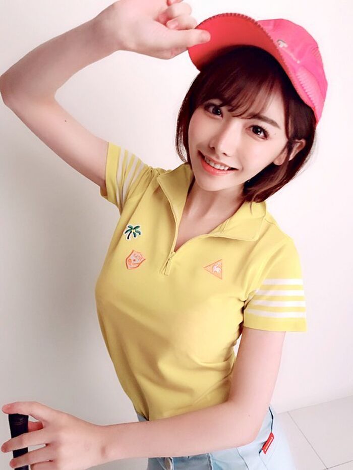 Eimi Fukada Off-Shot Statue 3th image