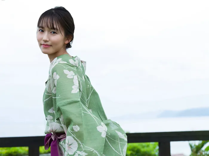 [Shida Oto 29] A cute 25-year-old gravure image with a smile who shows off her seductive body in a bikini that is too cute (16) 36th image