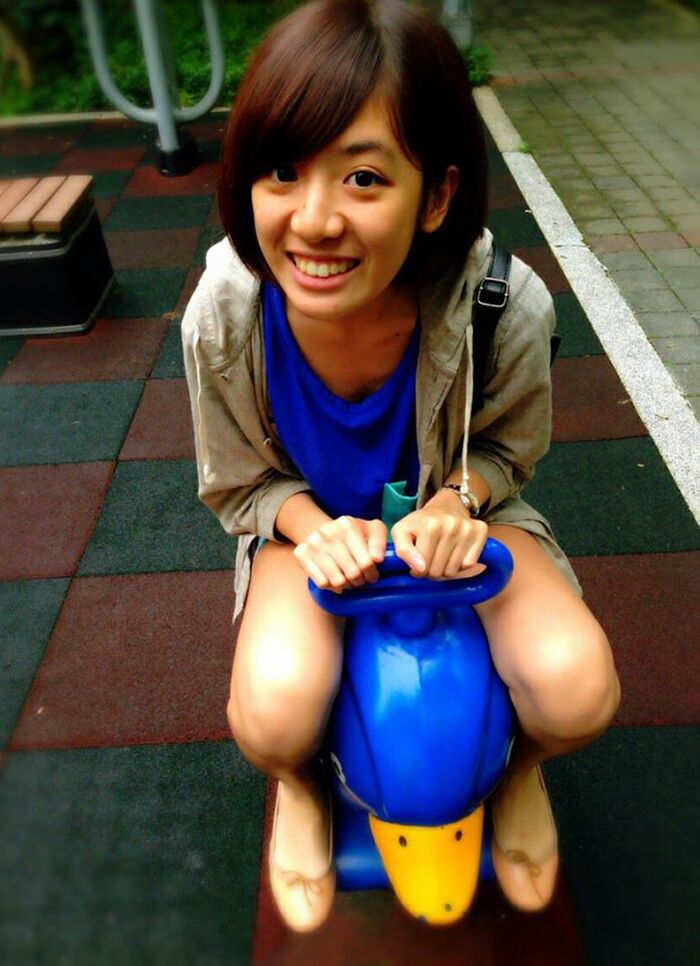 學姊黃瀞瑩真的那麼正嗎??? 還是只有頭髮還可以??? 4th image