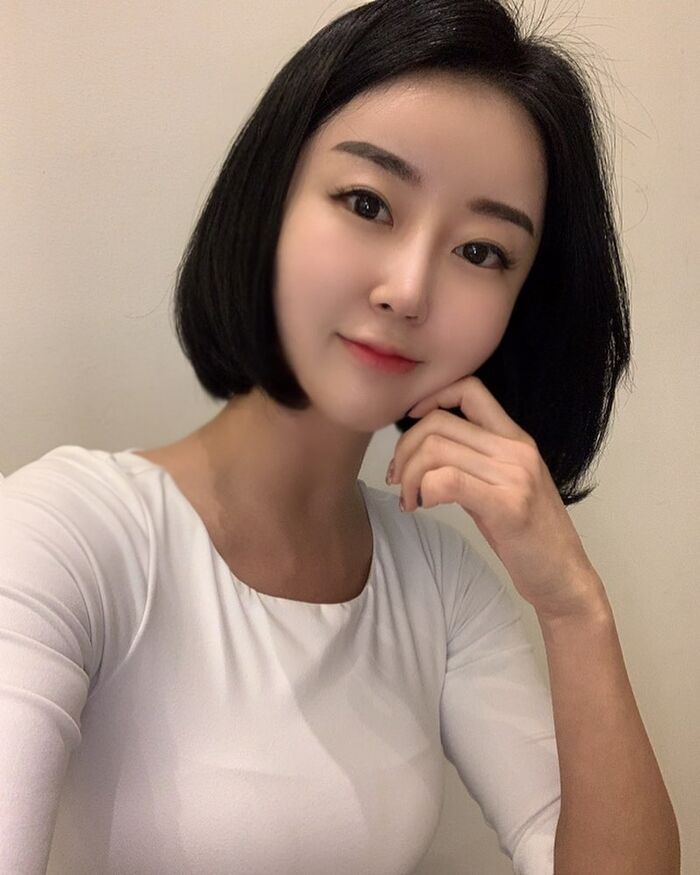 韓國短髮甜姊兒 火辣胴體誘人眼神令人渾身酥麻 17th image