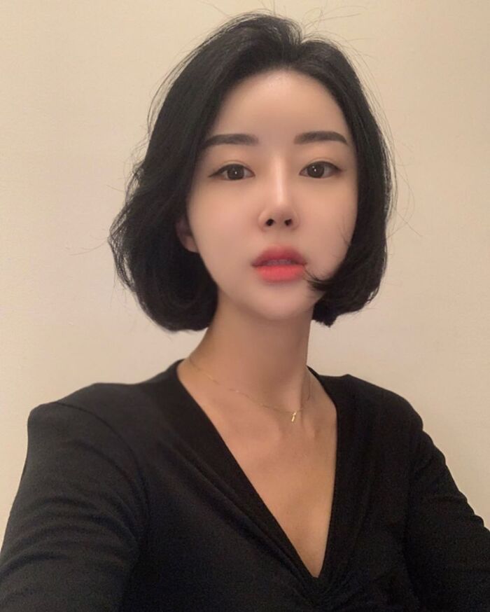 韓國短髮甜姊兒 火辣胴體誘人眼神令人渾身酥麻 4th image