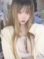 歐派比臉蛋大! Continent Mystery Network Friend《Miiiiisa》狂發胸照溫暖廣大網友的寂寞夜晚!
