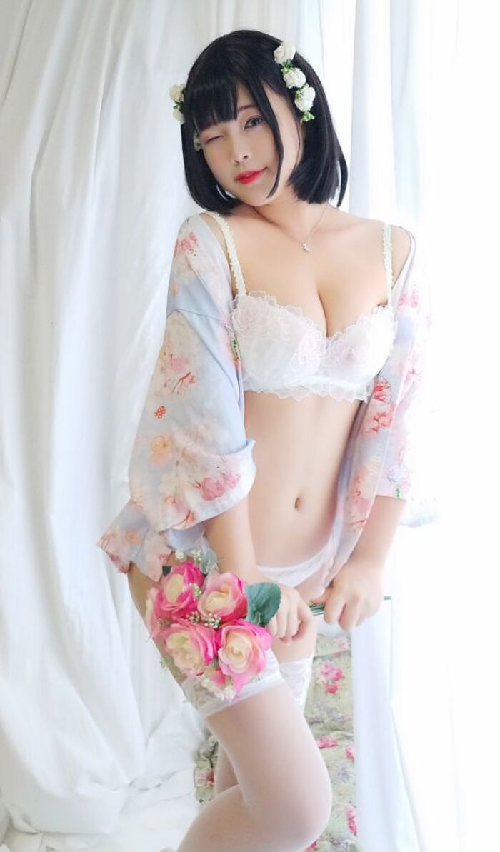 Kimono Ōna-hime 16th image