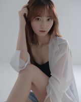 Qingxiu Beauty "Ye Xinyi" 姣好外貌擄獲眾人芳心 (10P)