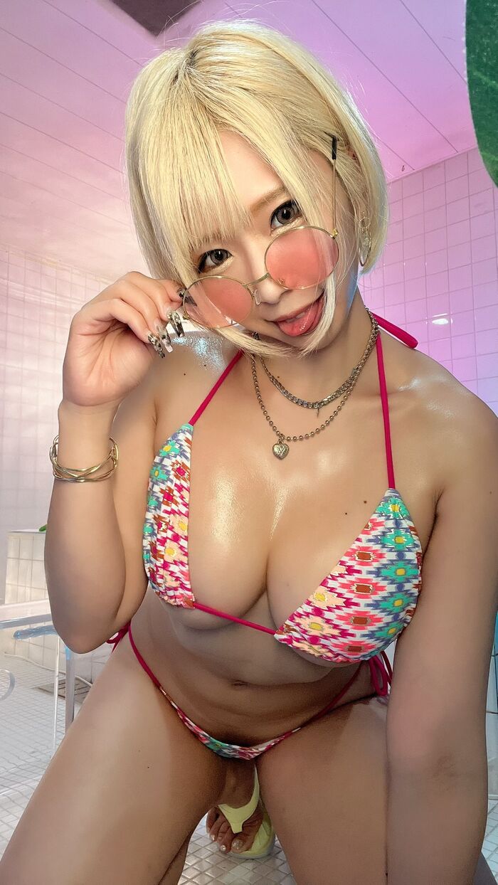 Otaku-friendly tanned erotic gal who seems to let you do it right away Image Summary Vol.7 13th image