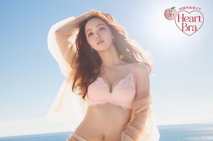 【Image】Mr./Ms. Fujita talks about being too naughty in a high-leg swimsuit wwwwwwwww 53th image