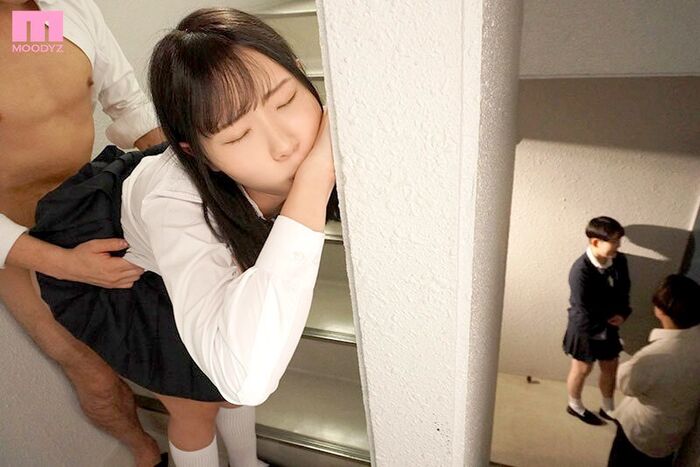透美かなた 恋人がいる同級生と放課後中出し 3th image