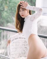 Correct Sister "Haharu Min" God-class beauty + violent body material Temptation Ten Pairs (10P)
