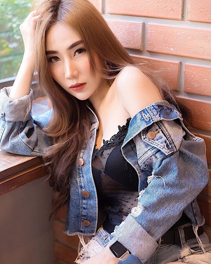 輕熟泰國姊姊「飽滿八字豪乳」忍不住想一親芳澤 7th image