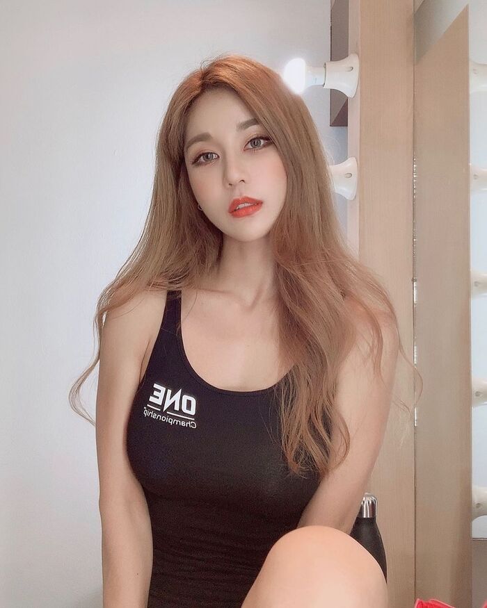 超狂身材模特兒 美胸翹臀引引太逼人 16th image