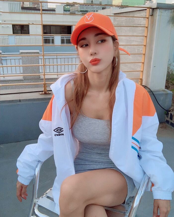 超狂身材模特兒 美胸翹臀引引太逼人 5th image
