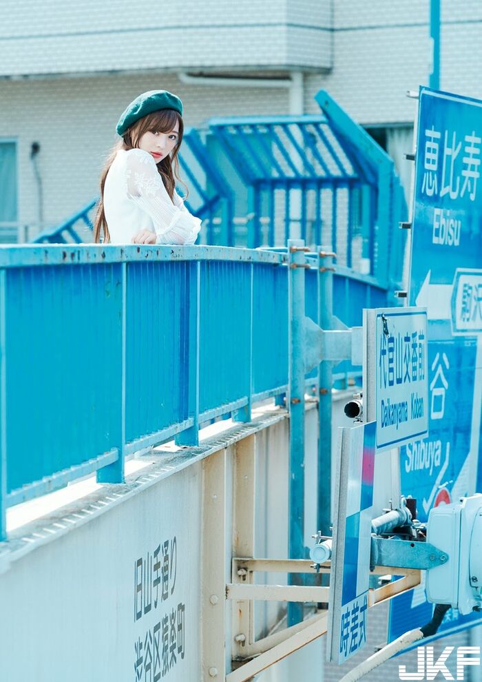 Minami Umezawa BRODY 2018 No.12 (Brody 2018年12月號) 4th image
