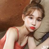 乖巧甜美韓妞 纖slim身材加上粉嫩skin silk 高顏質讓人臉紅心跳...