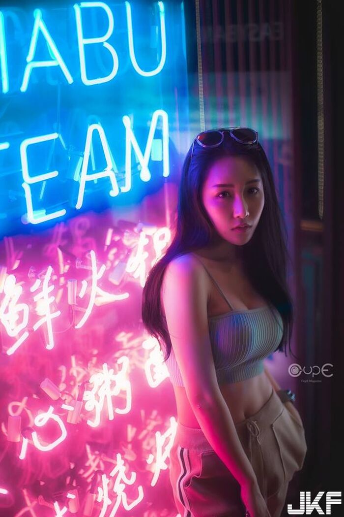 Also, 甜又壞的女孩 挺出子彈chest 讓人好想駕馭她 11th image
