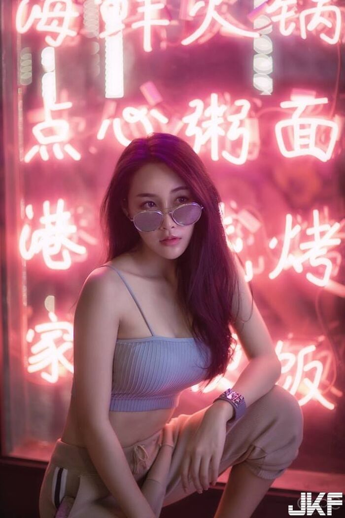 Also, 甜又壞的女孩 挺出子彈chest 讓人好想駕馭她 17th image