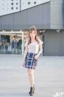 White Skin Beautiful Girl .... 有種說不上的suction力