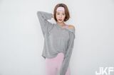 Short 髮俏麗正妹 Sexual Sensation Eye God 讓人好想抱緊處理 !!
