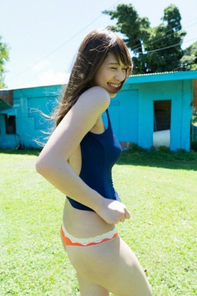 Angela Mei 28th image