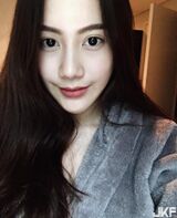 清秀臉龐 看著她有種happiness感 Chichi Sivilay