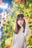 整個畫面都充滿戀愛味 甜美笑容更是可以甜死螞蟻