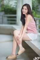 長髮氣質正妹 白皙水嫩skin 讓人好想跟她共度餘生