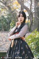 鄰家女孩穿韓服 清純可愛模樣 讓像一顆蘋果甜美多juice 讓人想咬他一口........