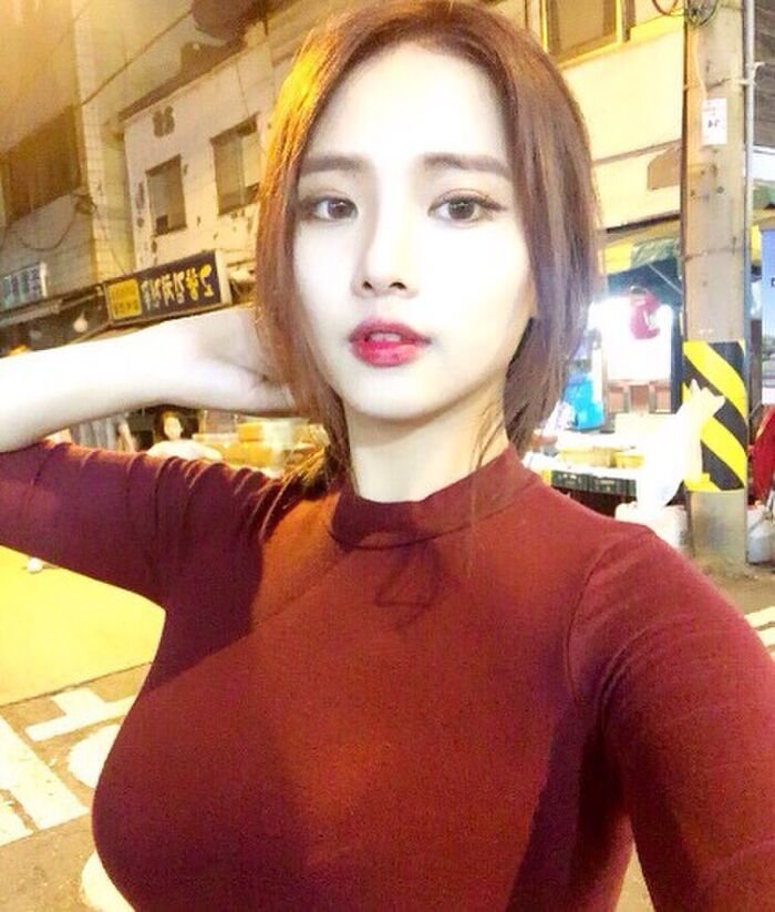 Korean Ig Hongjin 18th image