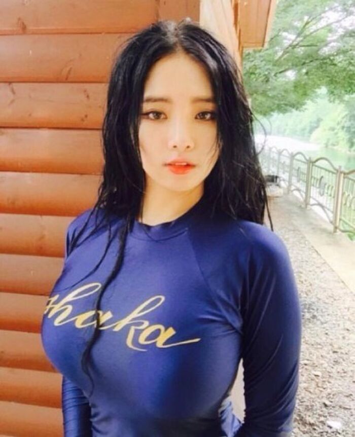 Korean Ig Hongjin 7th image