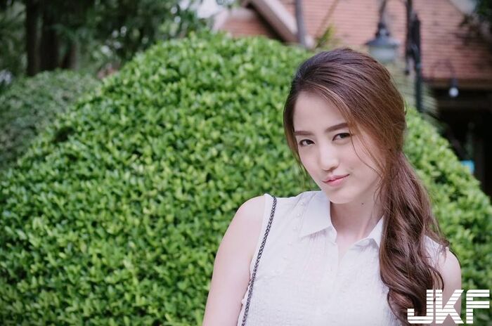 會笑的眼睛女孩 心都被她融化了!! Netchanok Pear Pitaktrairong 2th image