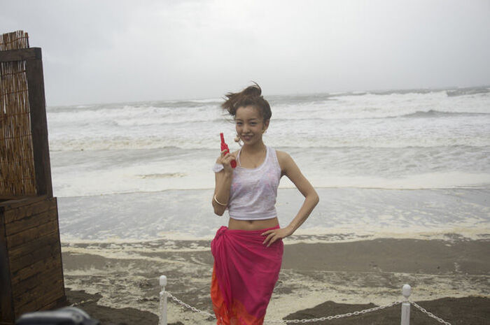 Tomomi Itano 8th image