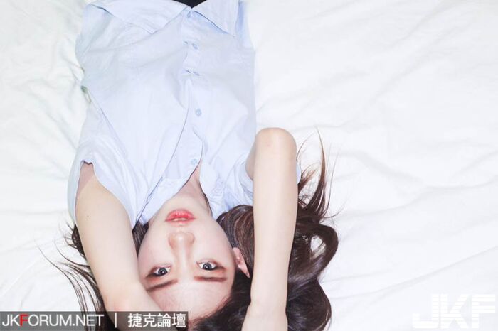 首爾美女 Yoon Hye Won 高顏值美女完美身身材超長美腿! 13th image