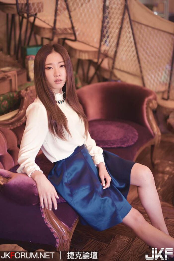 首爾美女 Yoon Hye Won 高顏值美女完美身身材超長美腿! 3th image